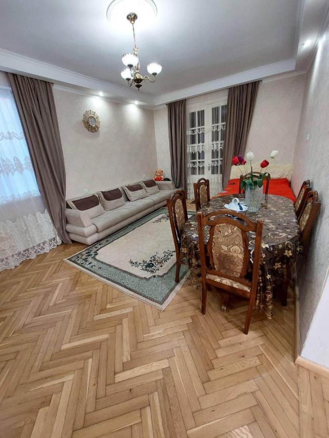 Hotel Mari Tbilisi Esterno foto